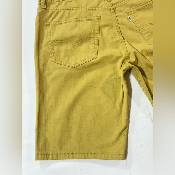 LEVI'S 508 Mustard Yellow Flat Front Shorts size 34 - Picture 5 of 9